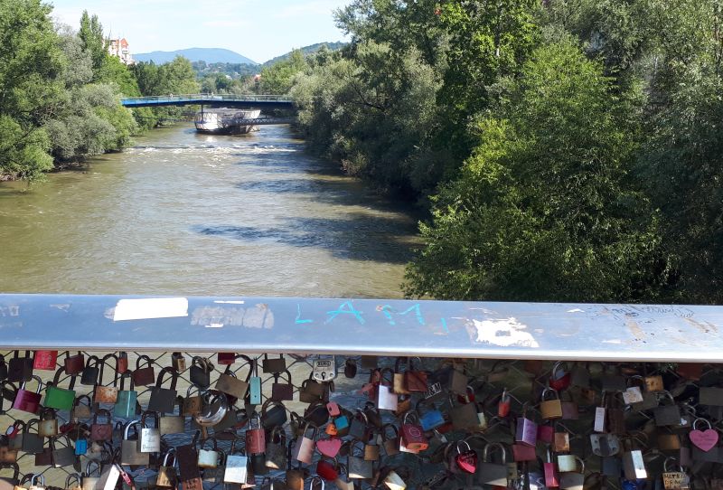 Graz Murinsel Brücke