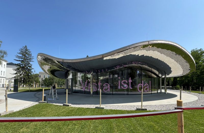 VISTA Science Experience Center c ISTA
